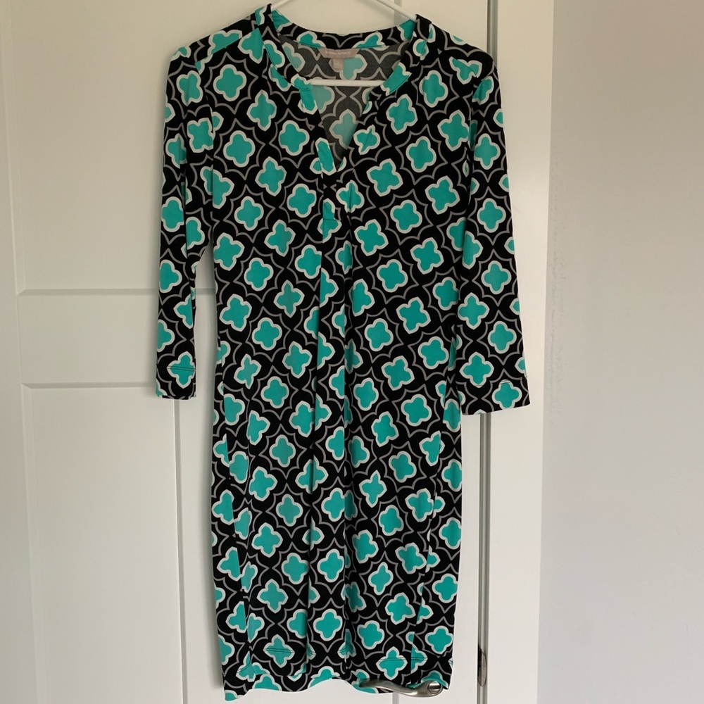 Three quarter sleeve dress